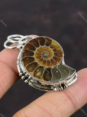 Natural Ammonite Fossil Gemstone Pendant Vintage 925 Sterling Silver Jewelry